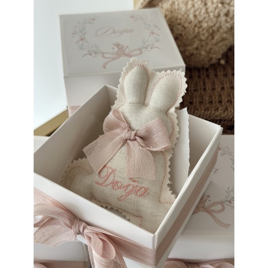 Kutulu Nakışlı Tavsan Kese Kutulu Nakışlı Tavsan Kese